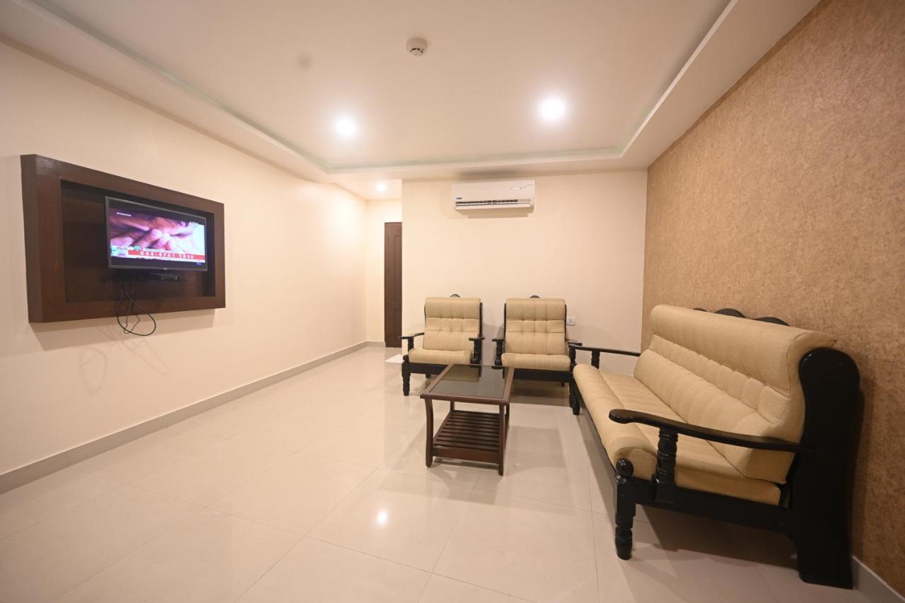 Hotel Bhagavath Gardens Chengannur Zewnętrze zdjęcie