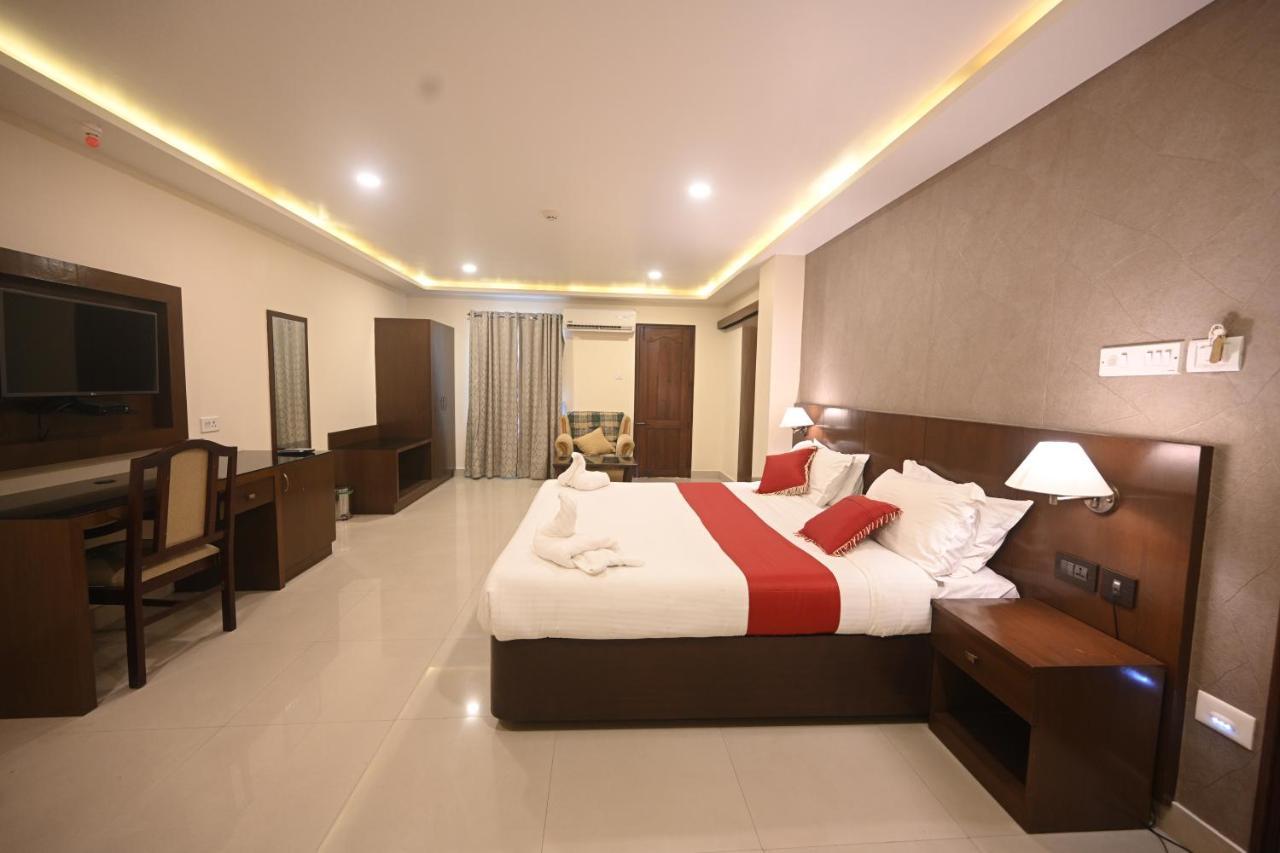 Hotel Bhagavath Gardens Chengannur Zewnętrze zdjęcie